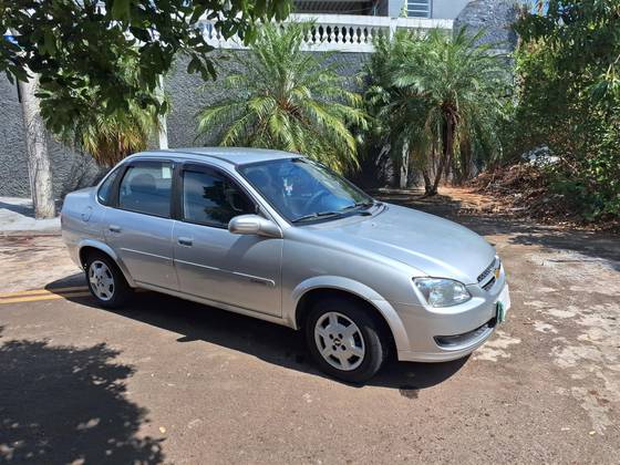 CHEVROLET CLASSIC 1.0 MPFI LS 8V FLEX 4P MANUAL